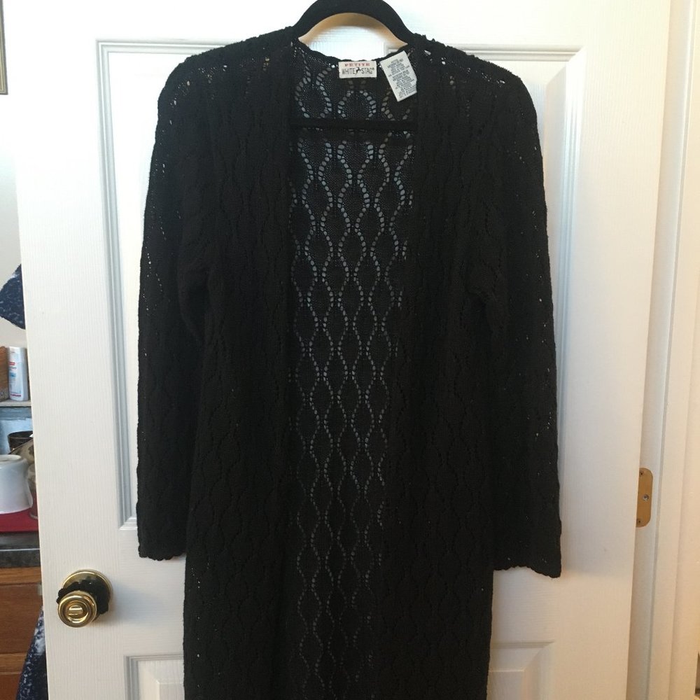 Long knitted cardigan
